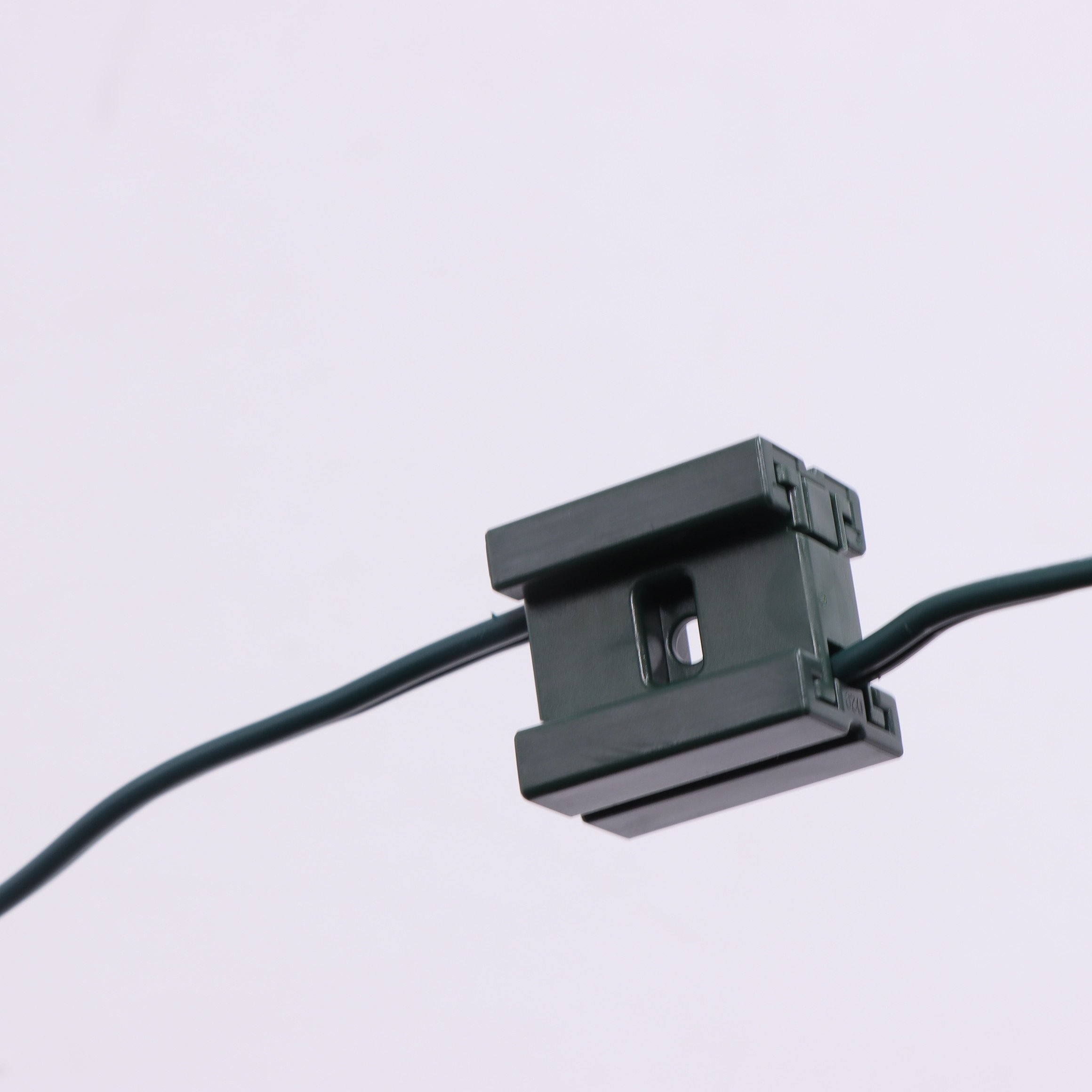 New Arrival 125V SPT-1 SPT-2 Bridge Splitter Zip Plug Connector for C7 C9 Christmas Light
