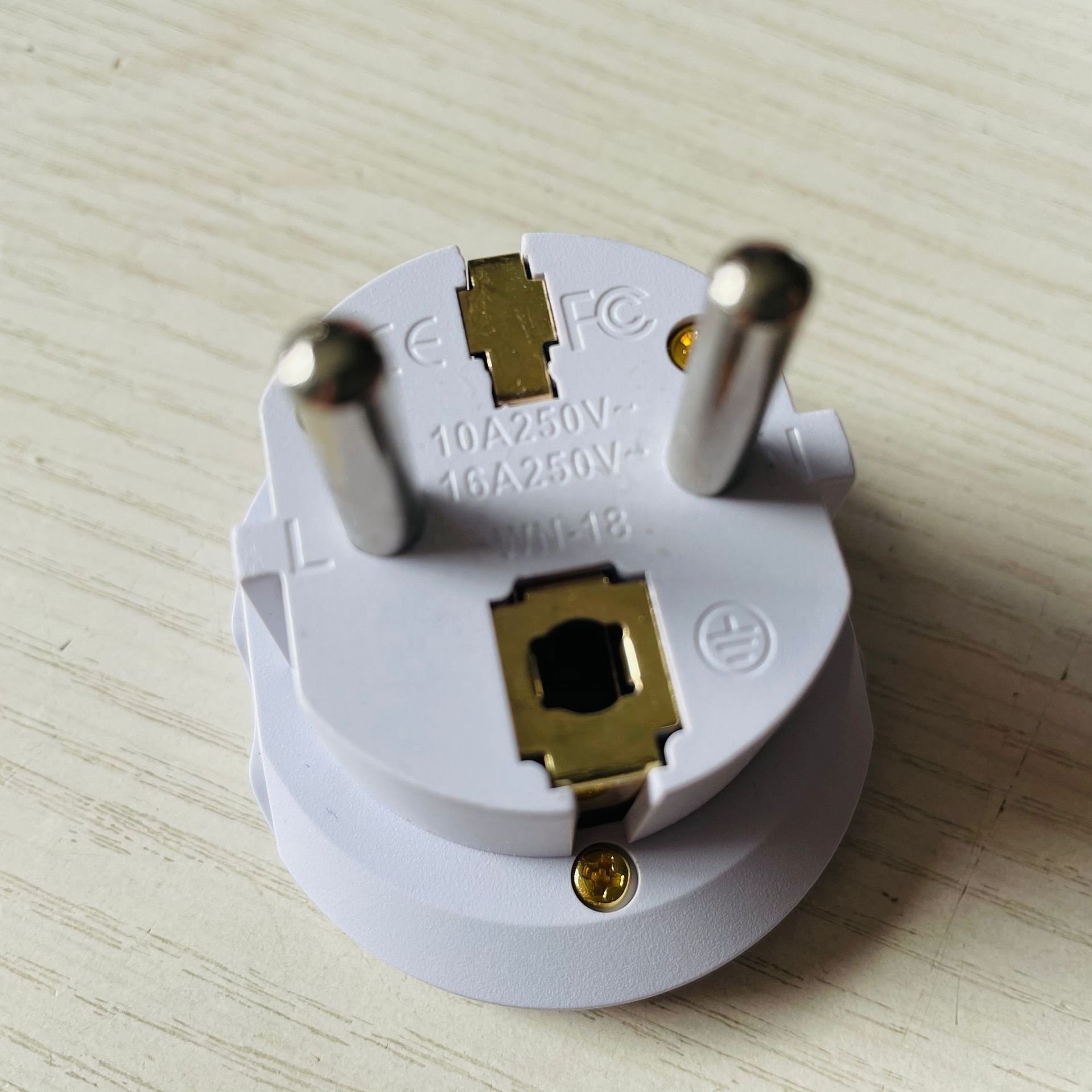 Country Adaptor India Israel Denmark to Europe Earthed Contact Plug (Type F, CEE 7/7) Suitable for All Grounded Unearthed Device