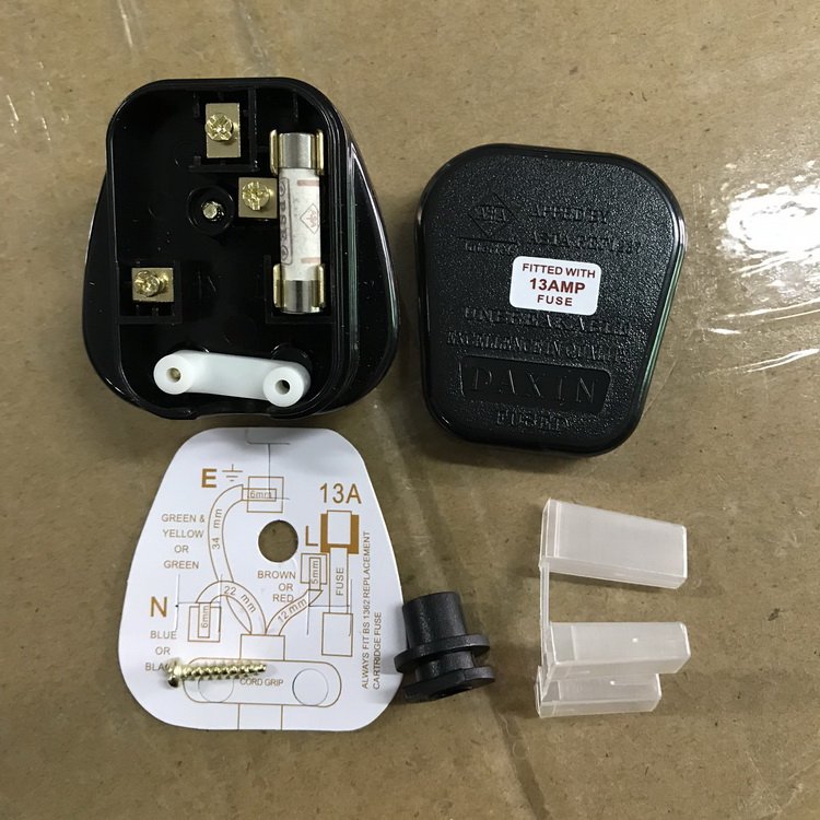 BS Certificate PC+Brass 250VAC UK 3 Pin Power Plug
