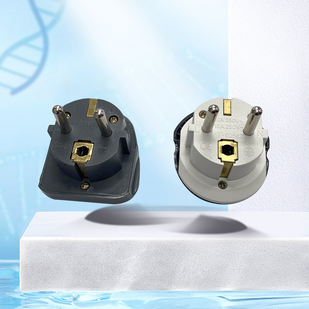 Manufacturers direct sales of EU standards copper core standards conversion travel adapter plug