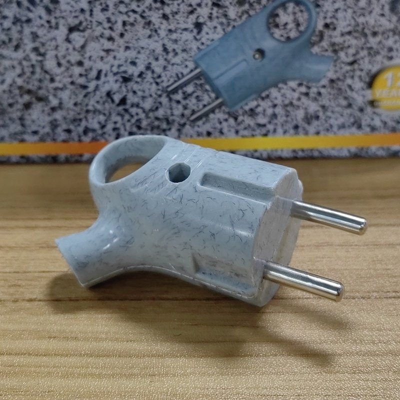 Factory Price Universal Ceramic 2 Pin EU 16A Electric Plug