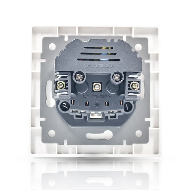 Germany Schuko Panel 220V And 110V Socket For USB 2P+E Power Socket With Double 5V 2.1A Type A USB