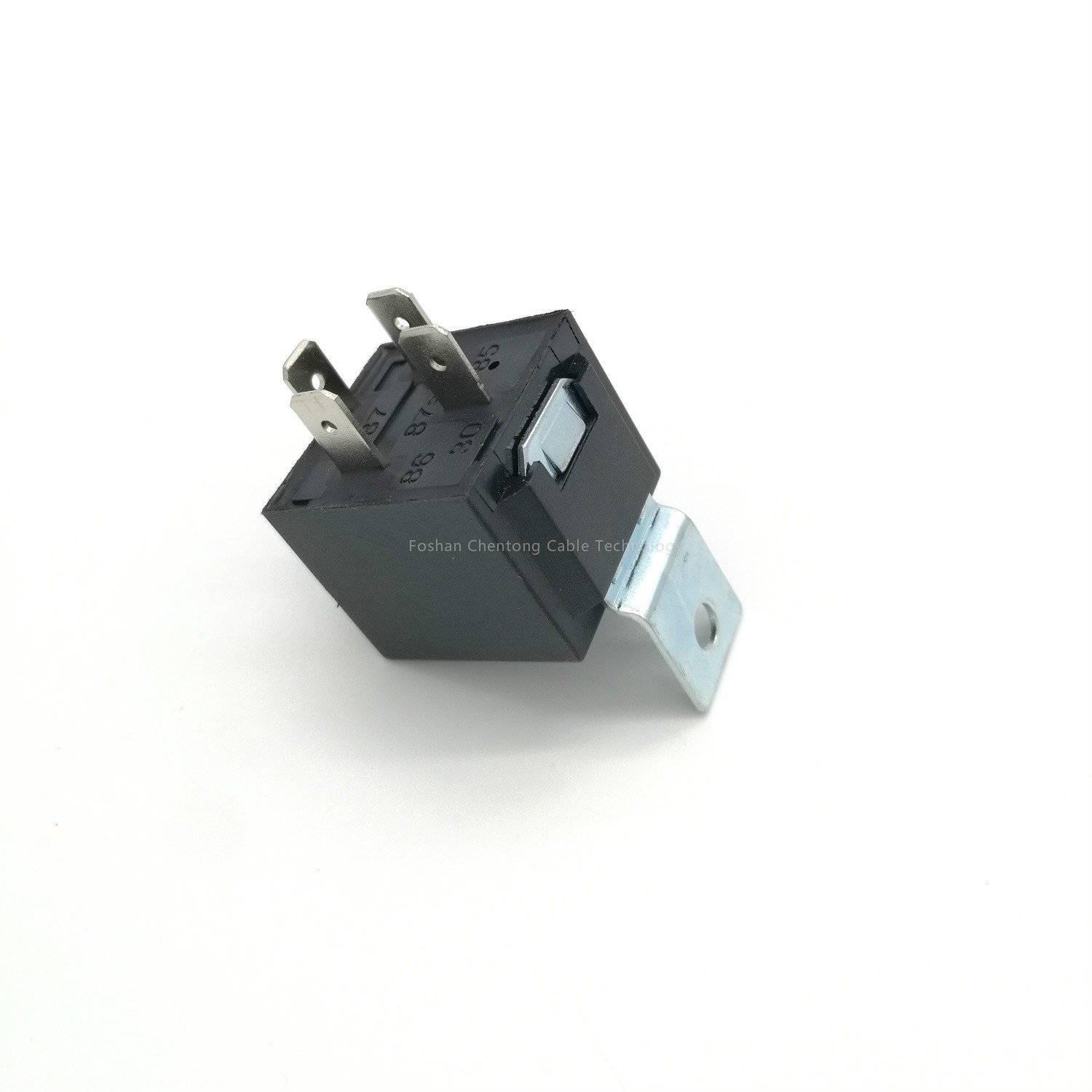 OEM ODM Automotive 12V 24V 40A Power Relay Plug Wiring Accessories