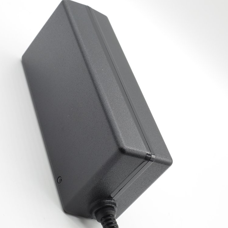 High Quality 12v Ac Dc Type Plugs Cctv Camera Mobile Plastic Shell Material Power Supply Adapter