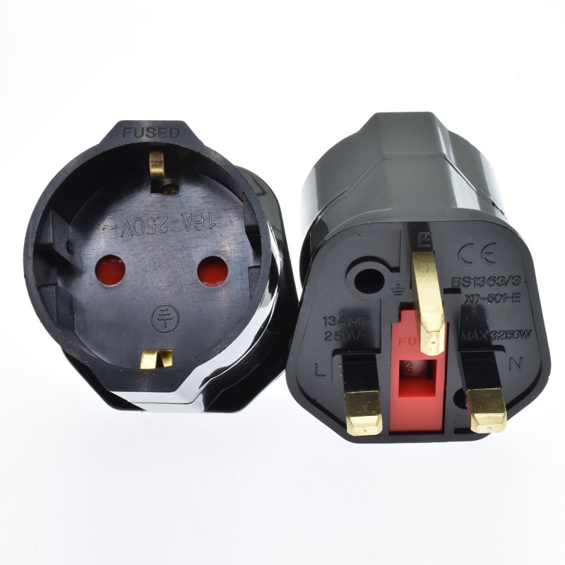 Wholesale EU to UK plug adapter UK England conversion plug with 13A fused BS power plug travel universal socket