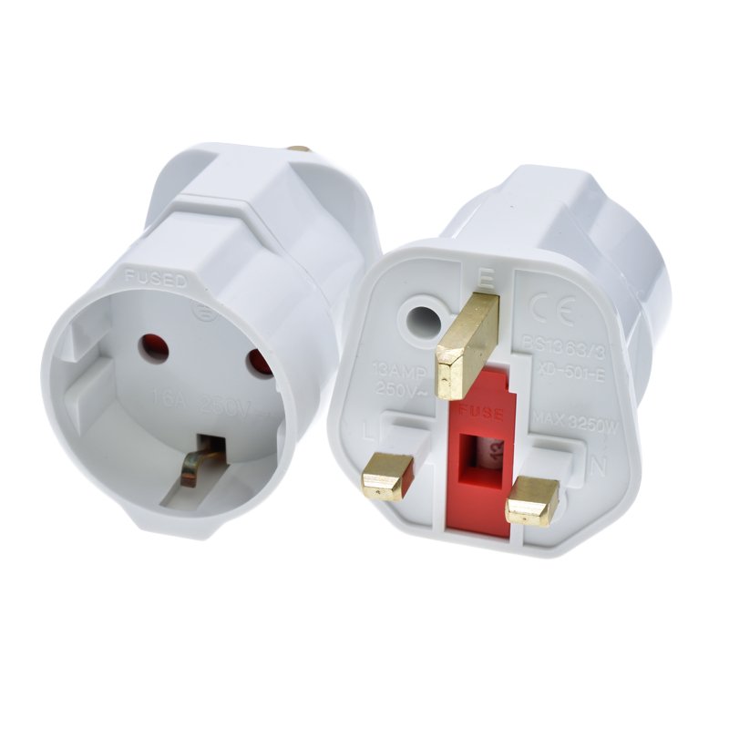 Wholesale EU to UK plug adapter UK England conversion plug with 13A fused BS power plug travel universal socket