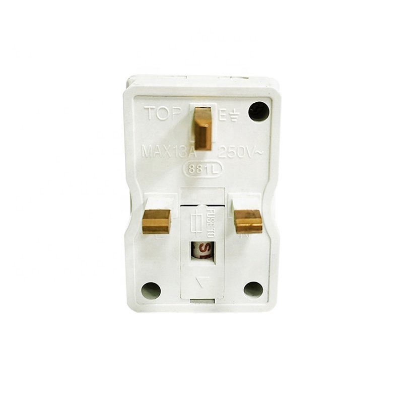 Multi-function 13A Saudi Arabia Sri Lanka UK Fused Plug Adapter AU US EU India South Africa to UK BS Converter Socket Plug White