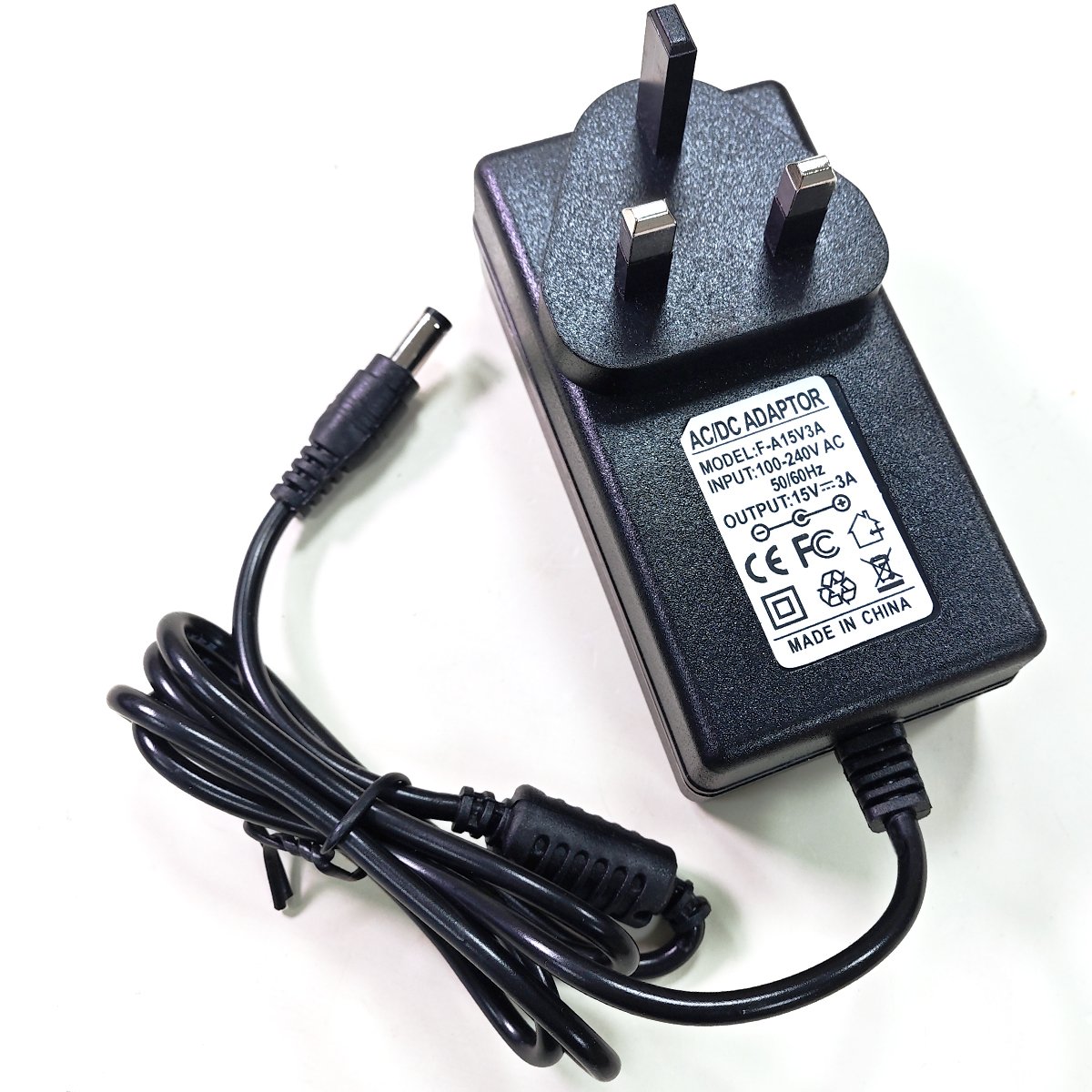 Factory Ac Dc Adaptors 5v 6v 9v 12v 12.6v 15v 16v 24v 1a 2a 2.5a 3a 4a 5a Universal Adapter Wall Plug Power Supply Adapters