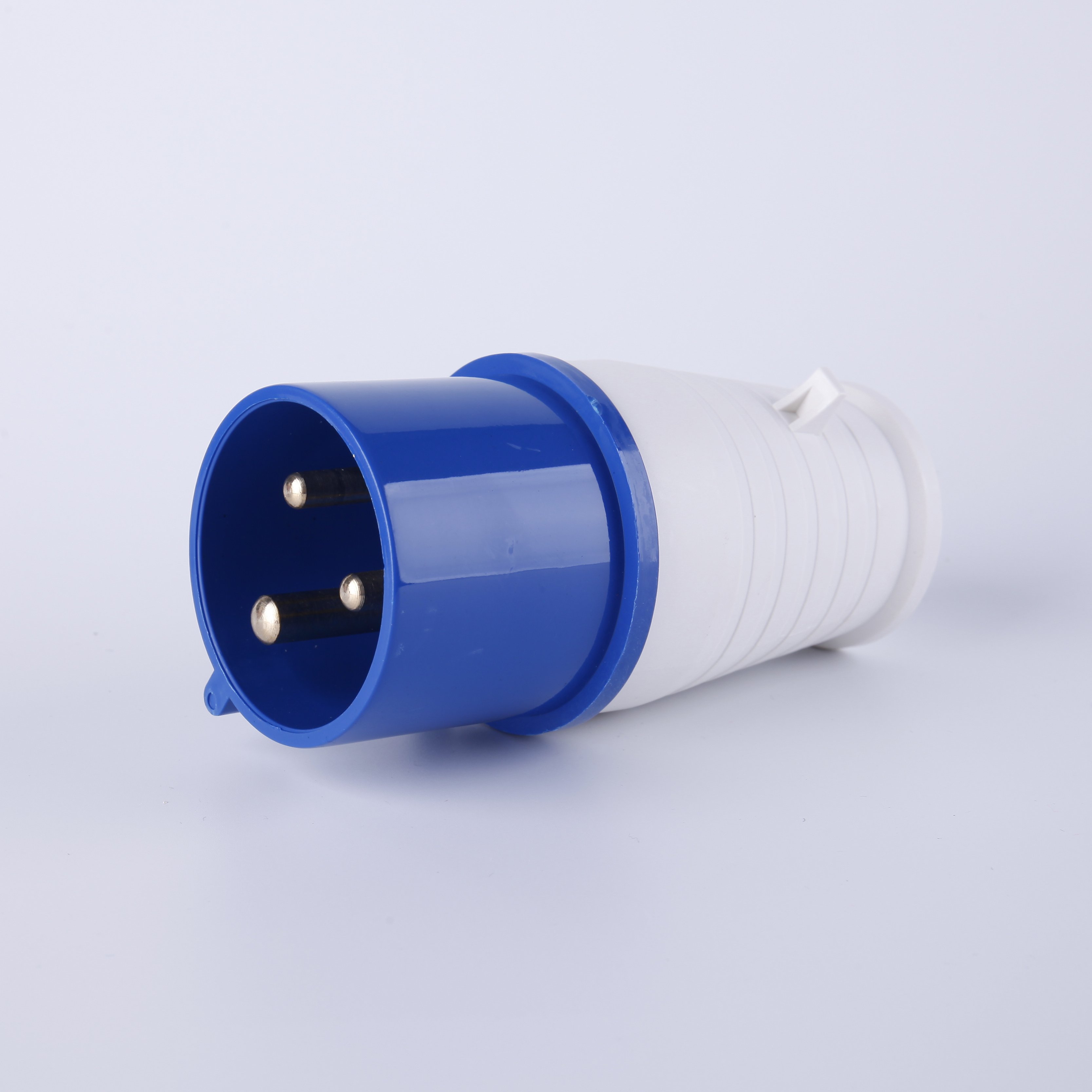 16A Good Quality Screw Terminals industrial plug ip44 industrial plug and socket nylon explosion proof 3 phase plugs and sockets