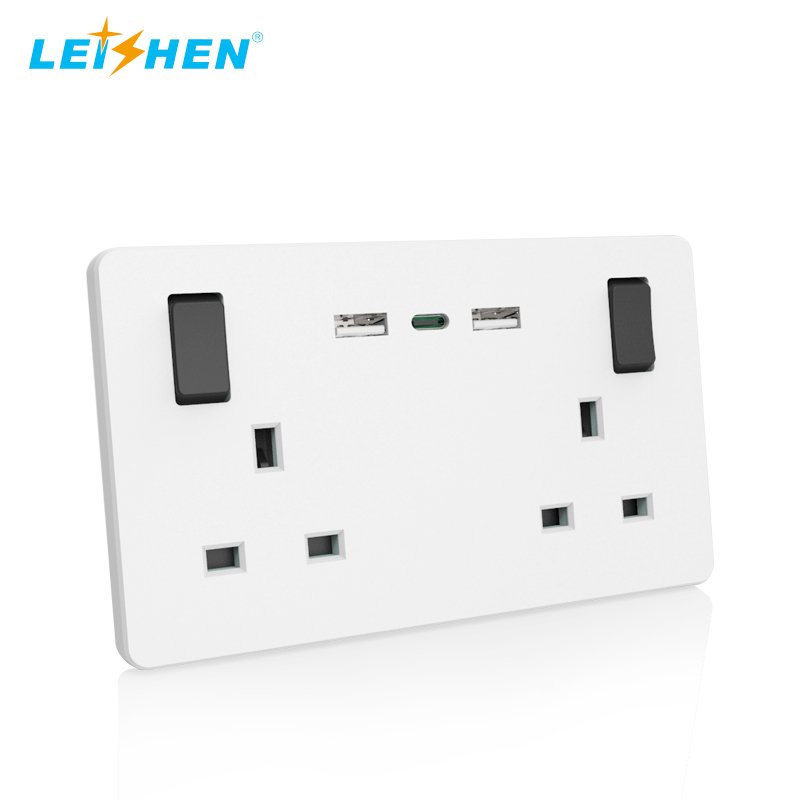 2 gang 3 USB 3.1 A 5.6A Brushed Steel Double Pole Switched uk socket plug