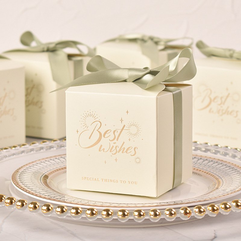 Luxury Wholesale Design Candy Boxes Wedding Favors Gift Paper Packaging Box Candy Boxes with Ribbon