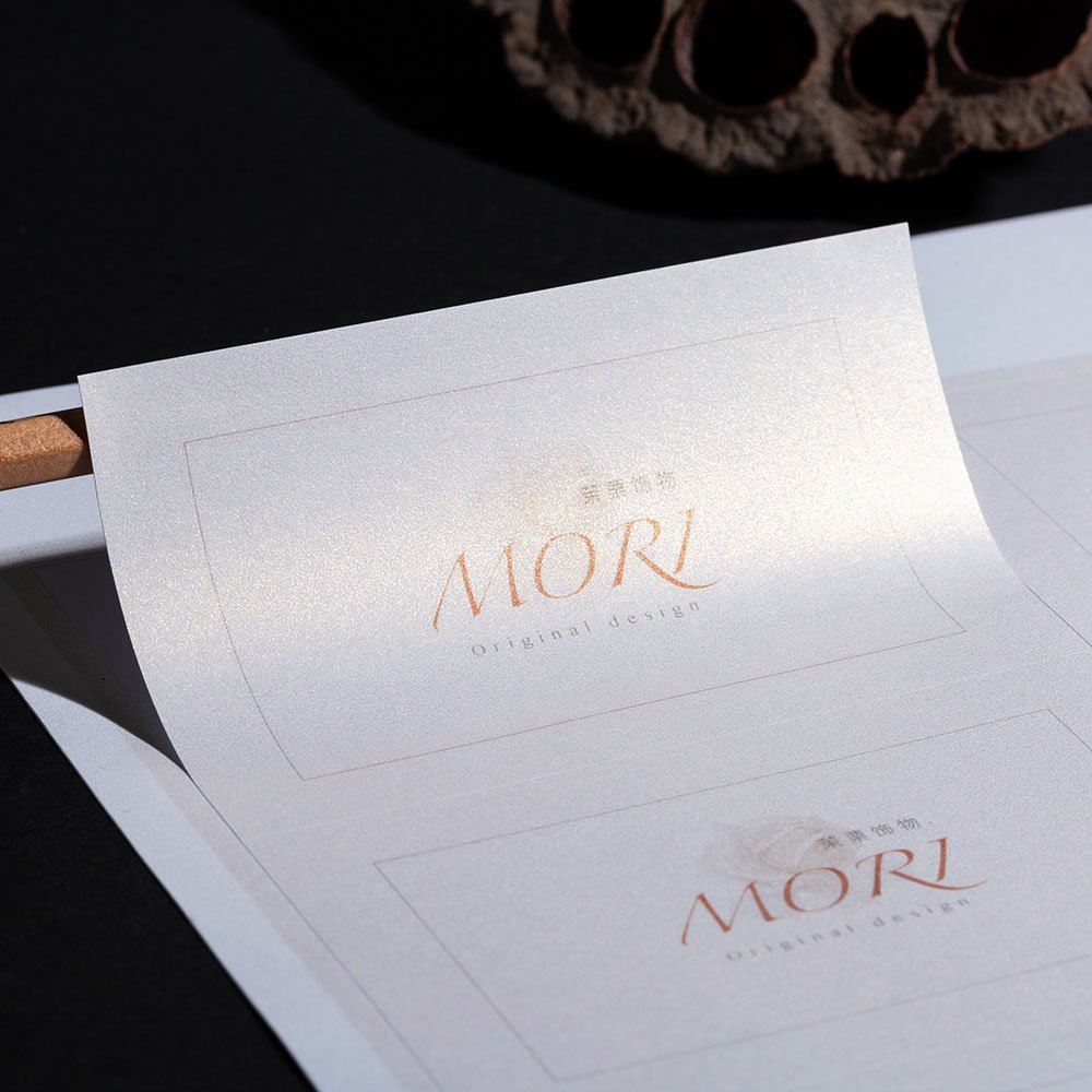 Wholesale custom logo printing paper foil stamping sticker perfume packaging sealing stickers