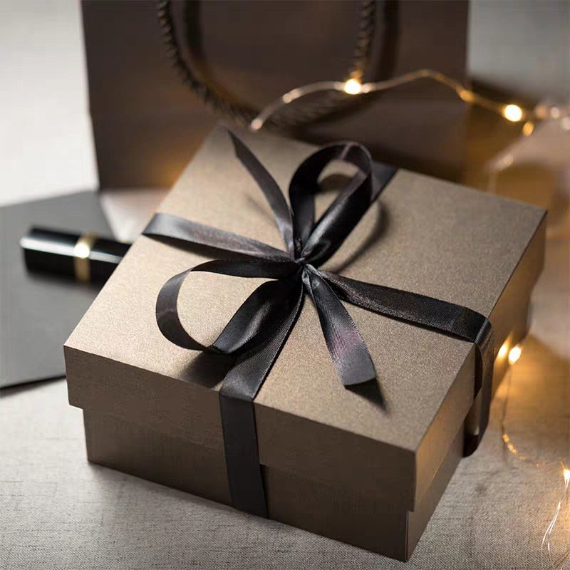 Luxury Folding Gift Box with Ribbon Handle Custom Logo Hard Rigid Cardboard Paper in Black & Pink for Clothing & Perfume Inserts