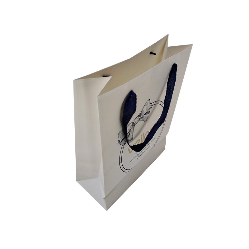 Luxury paper gift bags manufacturer shopping paper bag with handles logo gift bag packaging for clothing