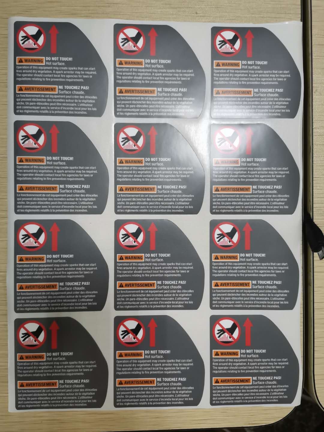 Self Adhesive High Quality Outdoor Fade Sunscreen Weatherproof UV Resistance Printing Label Custom Warning Waterproof Sticker