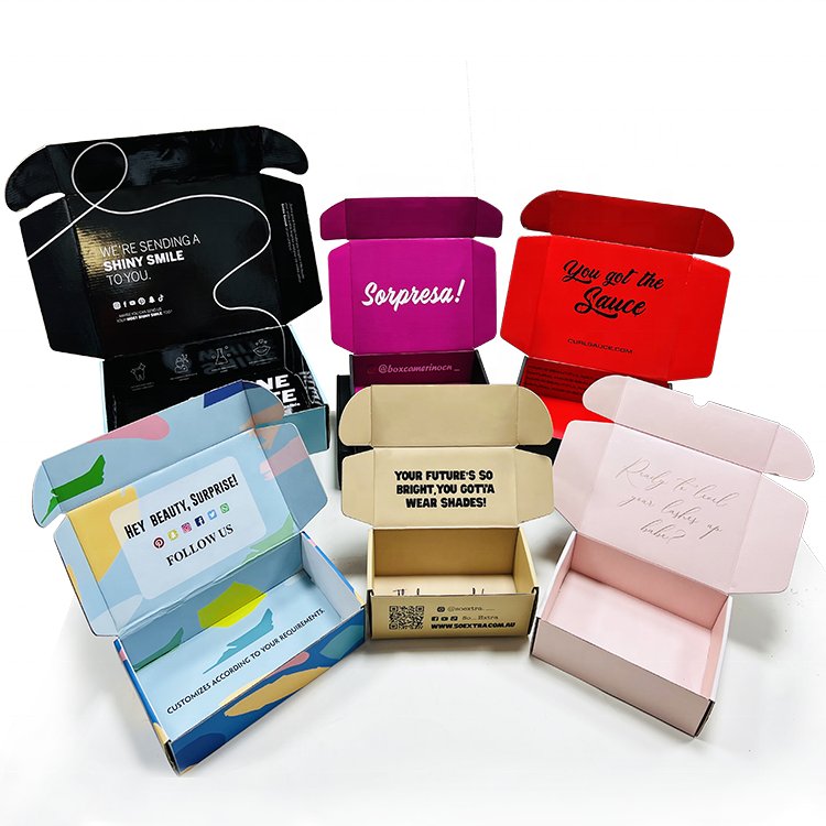Customized Made Black Small Corrugated Paper Shipping Boxes Custom Folding Shipping Boxes Clothes Packaging Boxes
