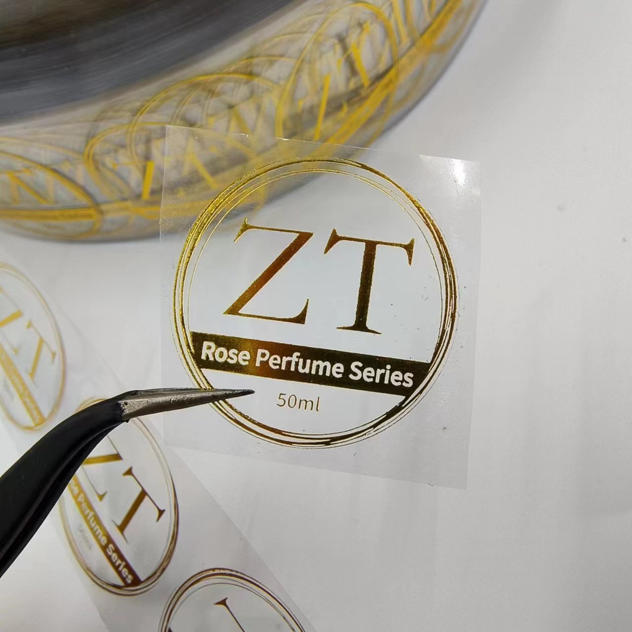 Custom Transparent BOPP Clear Sticker Gold Foil Adhesive Waterproof Logo Print Packaging & Printing Product