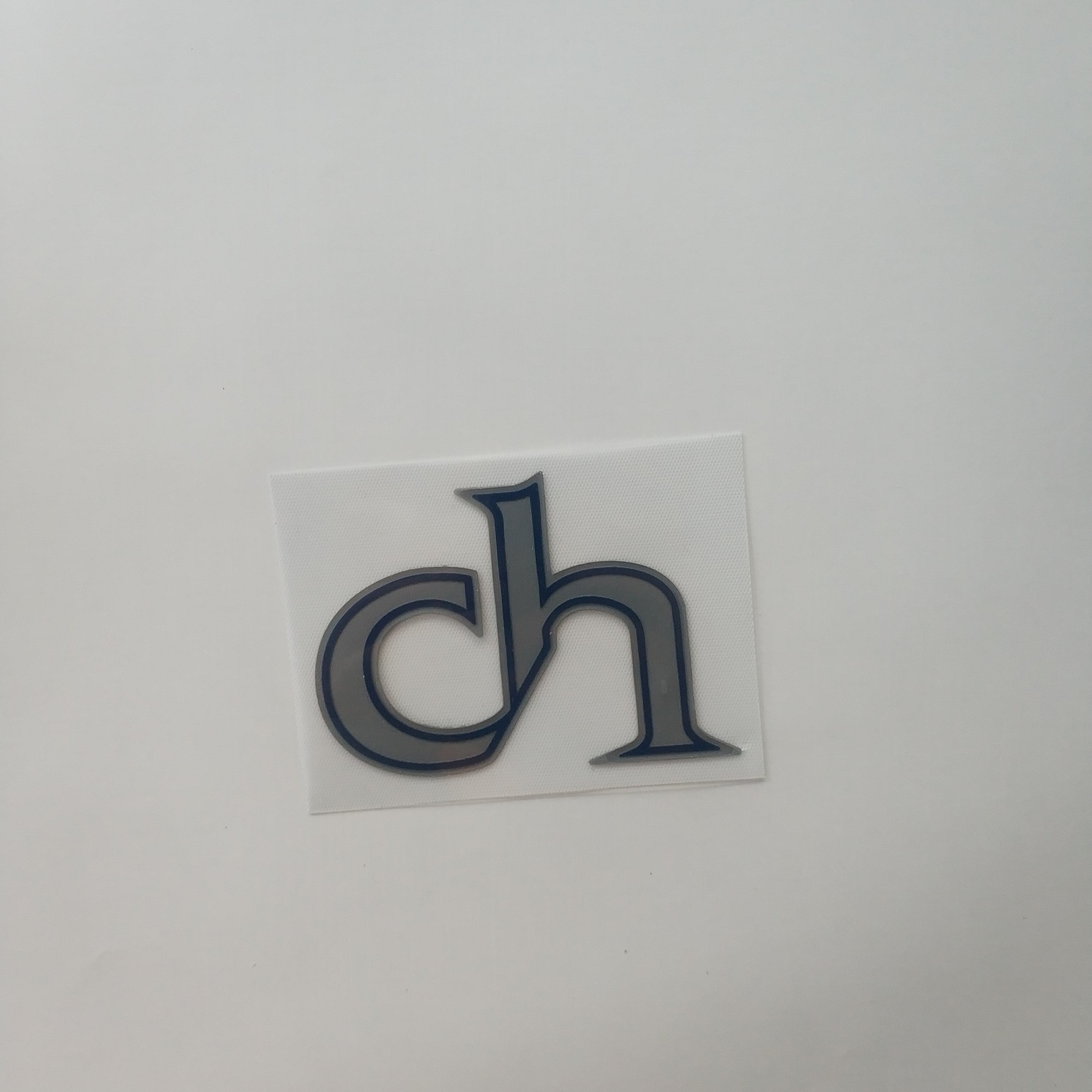 The latest big selling alphabet animal one logo heat transfer to T-shirt jerseys