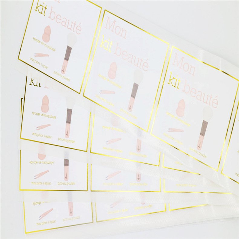 Wholesale Packaging Roll Labels Stickers Kiss Cut Label Stickers Gold Vinyl Self Adhesive Waterproof Custom Printed Logo