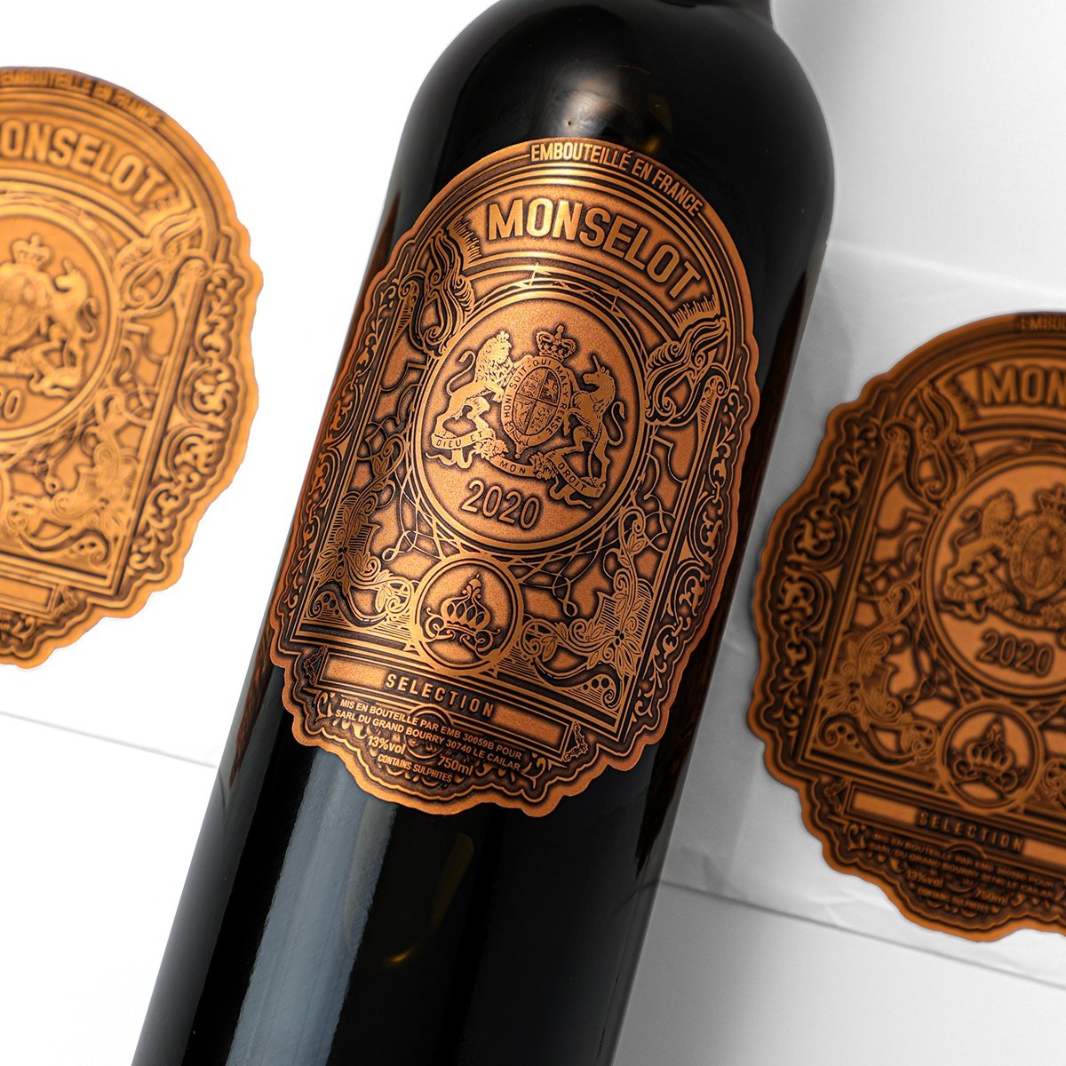 Customized Coated Paper Foil Embossed Wine Bottle Self Adhesive Label Roll Wine Sticker Label