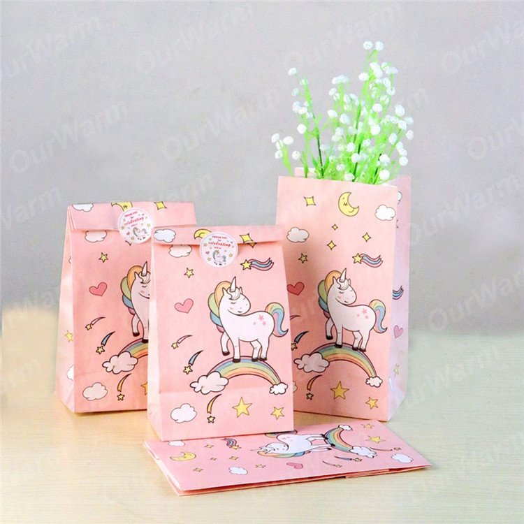 Customized Cute Patterns En Friendly Recyclable Packaging Children's Cartoon Design Gift Paper Bags Without Handles