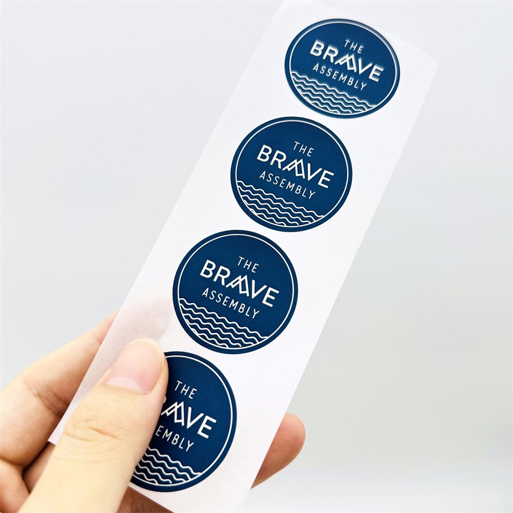 NO MOQ Die-Cut Waterproof Sticker Custom Adhesive Vinyl Stickers