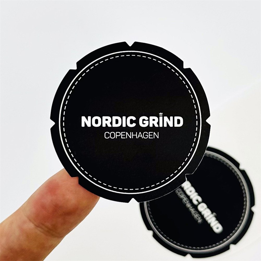 NO MOQ Die-Cut Waterproof Sticker Custom Adhesive Vinyl Stickers