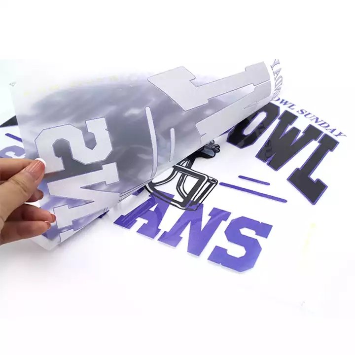 Custom Logo Printed Iron On Transfer Printing Custom Plastisol Heat Transfer Sticker For Clothes T-Shirt Jeans Backpacks
