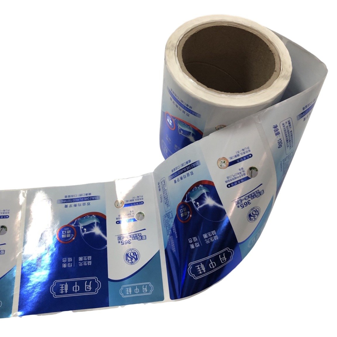 Custom Printed Logo Roll Plastic Vinyl PP Waterproof Adhesive Die Cut Sheet Bath Bottle Packaging Sticker Label Printing