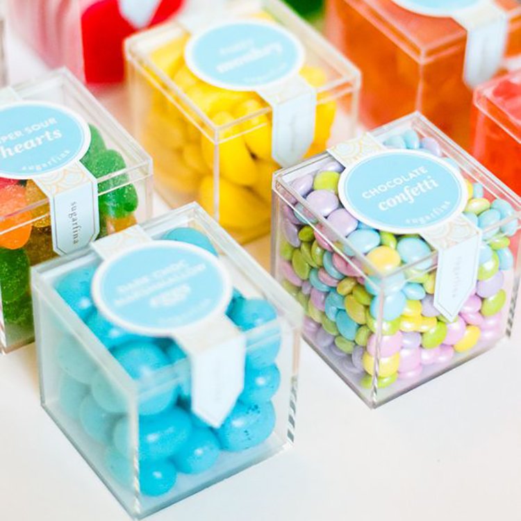 Clear Acrylic Candy Box with Lid Chocolate Sweet Holder Birthday Candy Package Container Plexiglass Wedding Favor Cubes Box