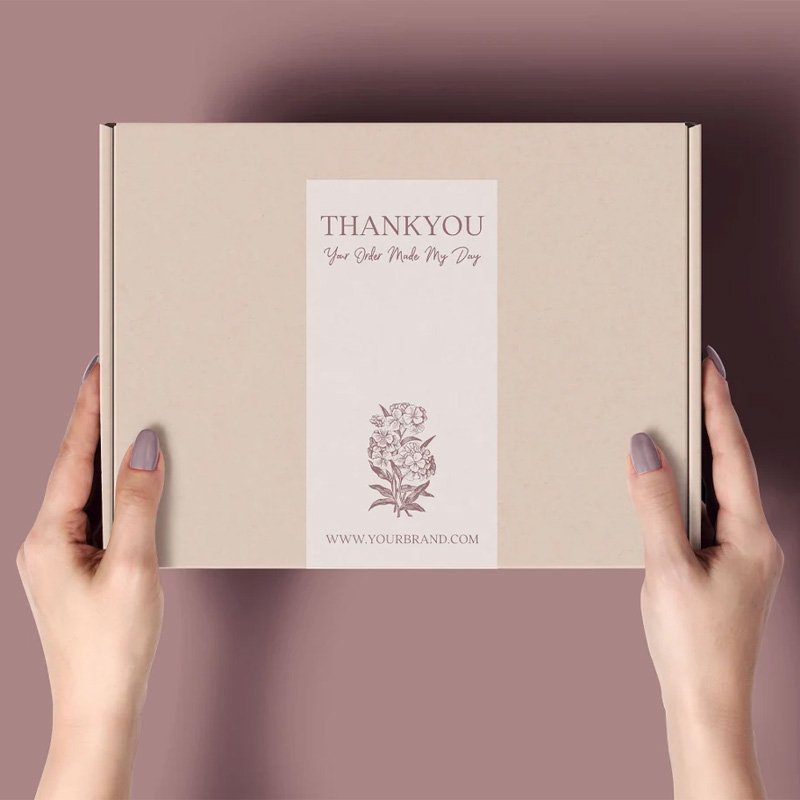 Small Business Custom Wholesale mailer packaging gift box with sticker card ribbon paper cardboard shipping box