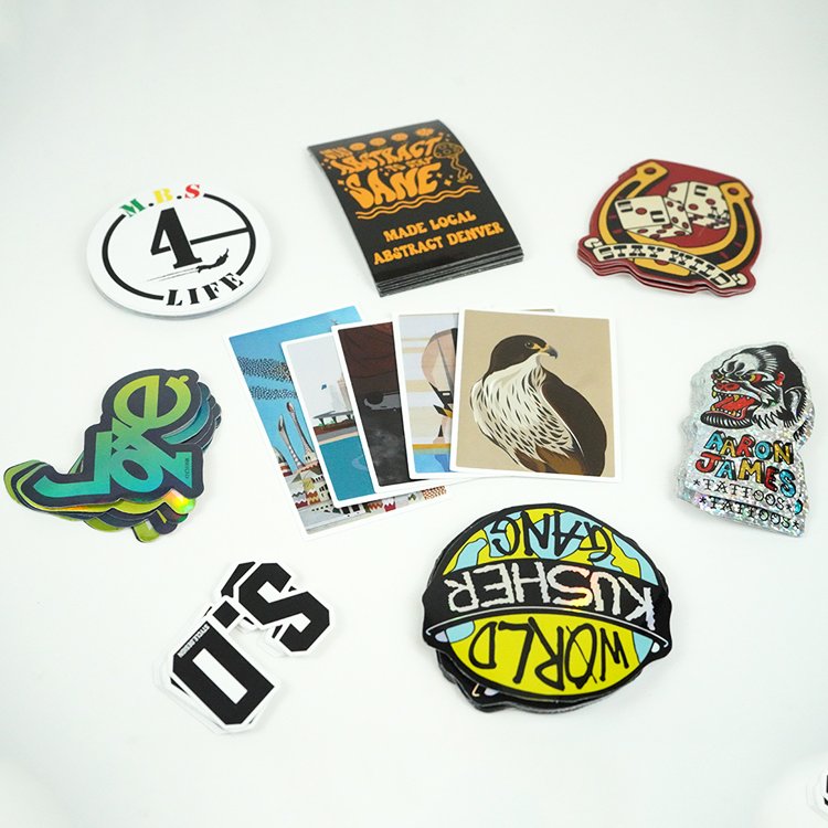 Custom Logo Hot Selling Cartoon Anime Kawaii Waterproof Die Cut Vinyl Sticker for Laptop Decorative