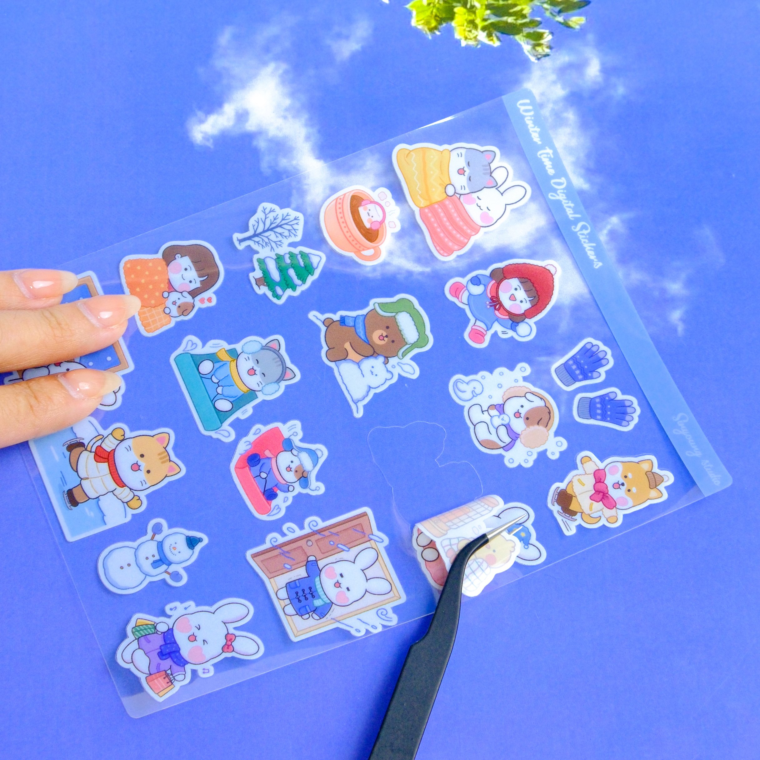 Custom Cartoon Bed Sheet Vinyl Stickers Waterproof Matte Decorative Stickers Custom Die Cut Logo Printing Label Stickers