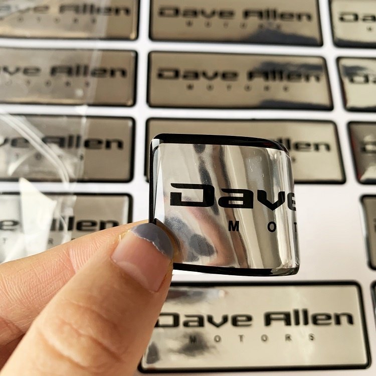 Strong Adhesive Custom 3D Dome silicon Gel Sticker Sheet Clear Epoxy Stickers With Silver Background For vehicles