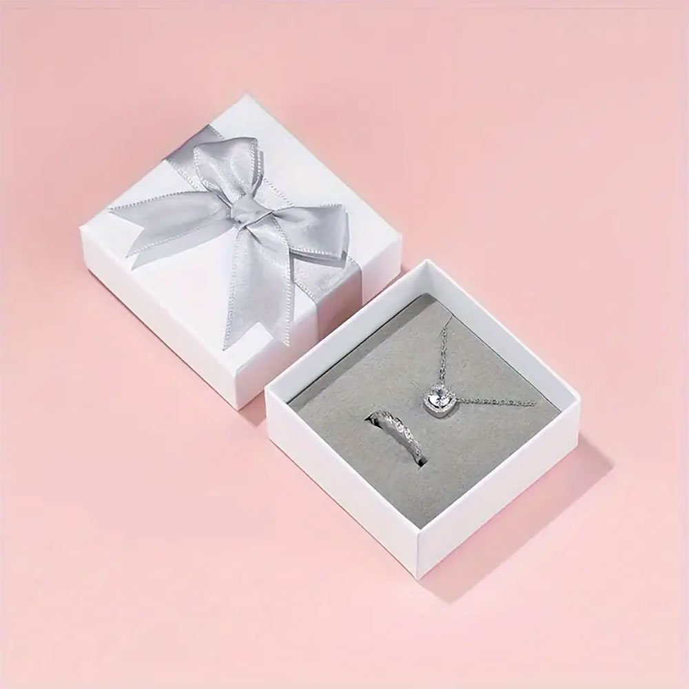 Custom Logo Cardboard Luxury Jewelry Box with Velvet Lid and Base for Bracelets Necklaces Rings Watches Party Gift Boxes
