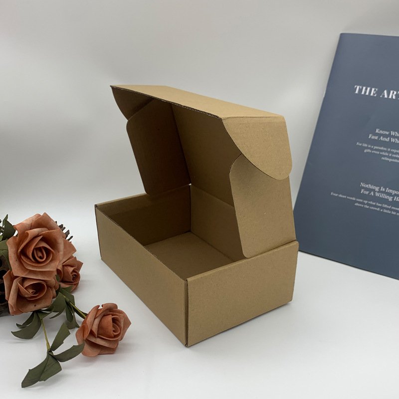 Wholesale Good Price New Design Custom Logo Gift Cardboard Shipping Boxes For Shoe Clothing Packaging