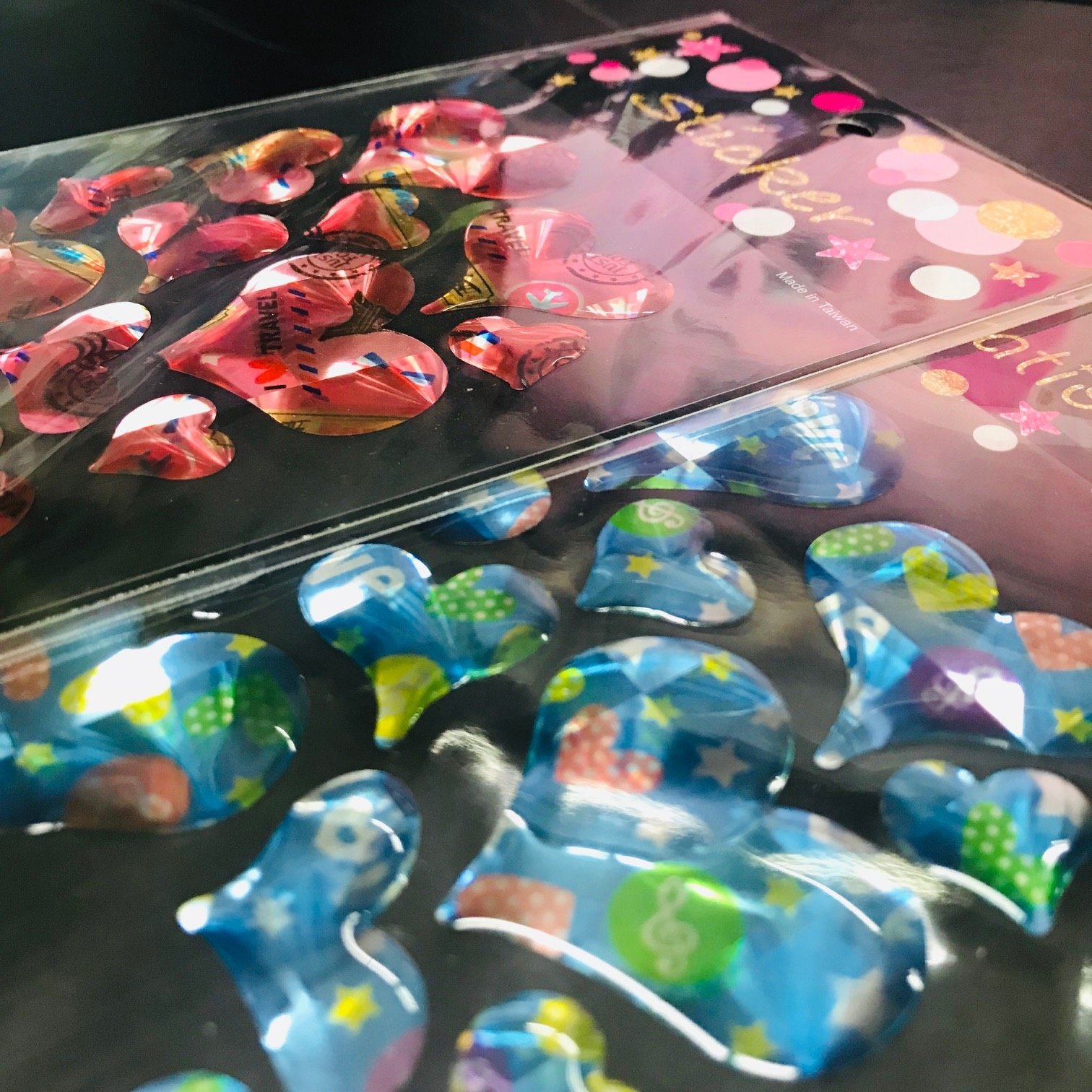 High quality Lens Laser Decoration Sticker with Disney & NBCU audited factory