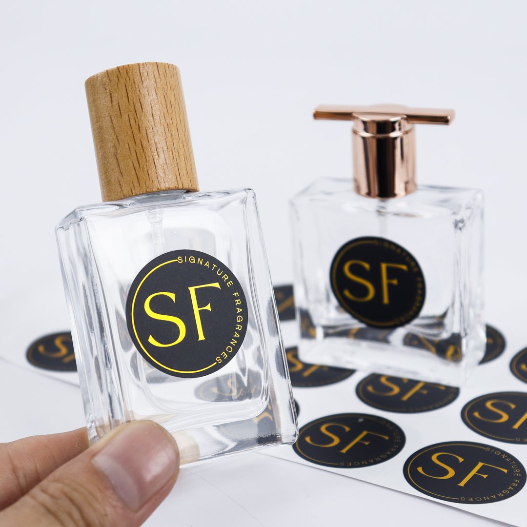 Custom printing waterproof vinyl cosmetic logo sticker transparent gold foil sticker clear perfume sticker roll bottle label