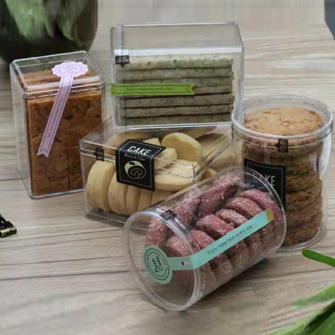 Custom Logo 530ml 18oz Clear Square PS Plastic Box for with Lid for Biscuit Snack Sugar Cake Pastry Packaging Container