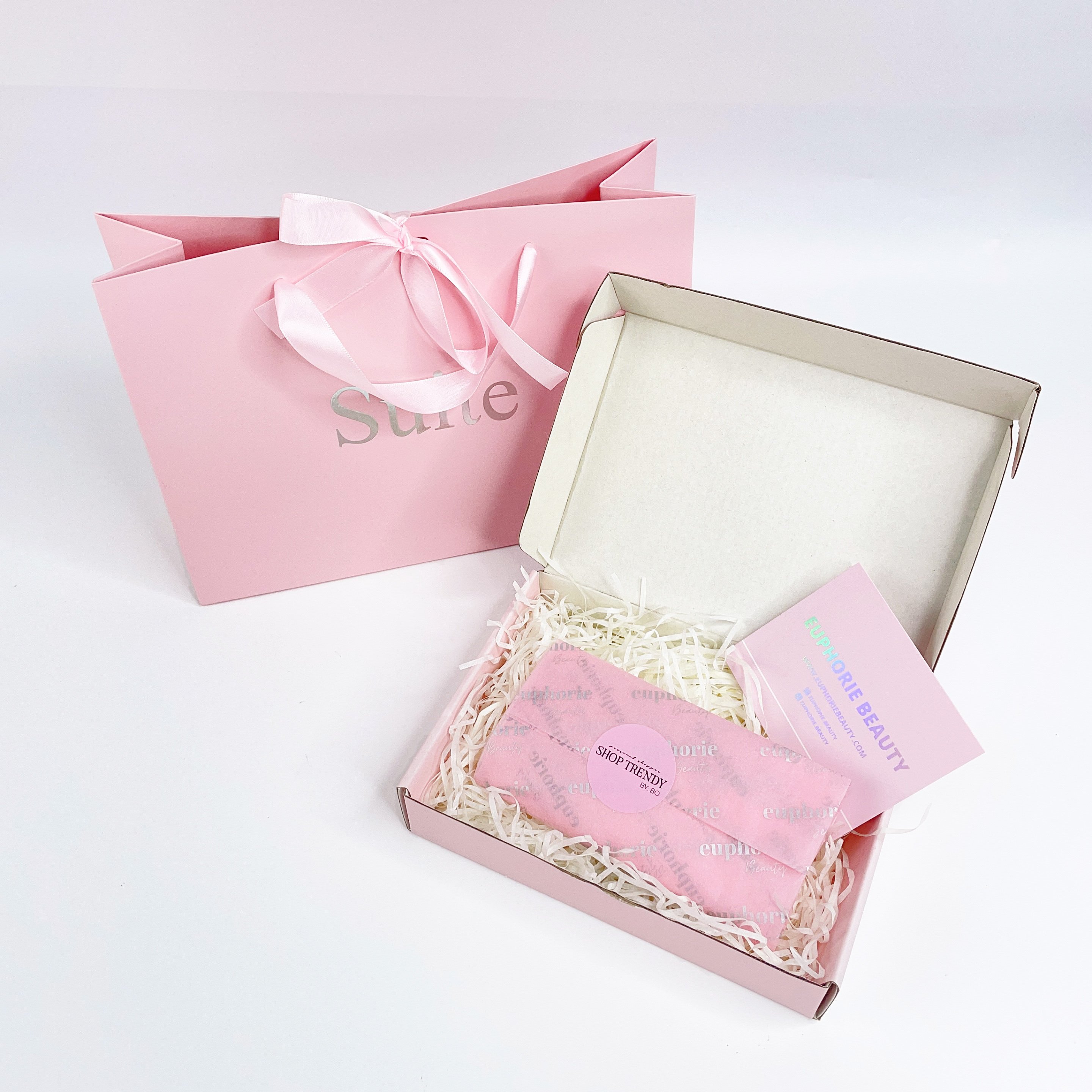 High Quality Recycylable Custom Packaging Wrapping Tissue Paper Packing Brand Tissue Papers With Logo Stickers