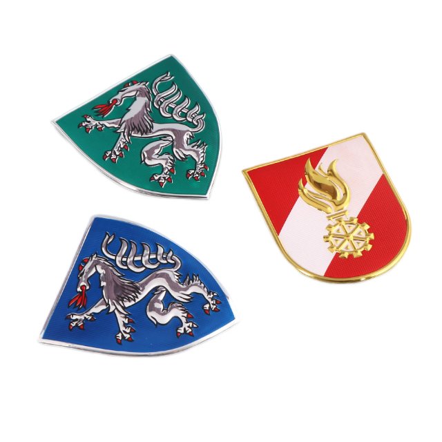 Custom High Quality Embossing Enamel Pin 3D Embossed Metal Logo Sticker Aluminum Metal Badge MDF Labels Stickers Metal Badges