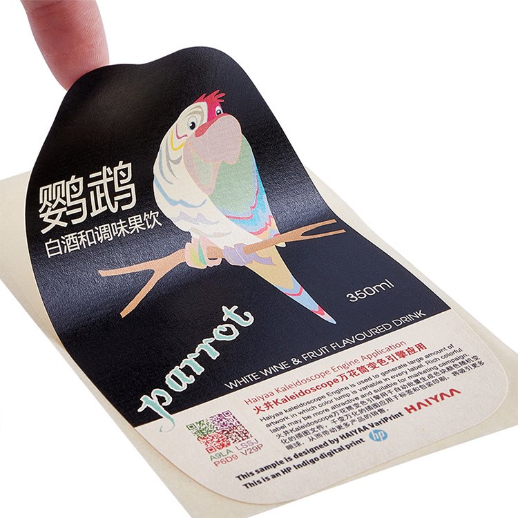 PVC vinyl sticker roll bottle packaging roll waterproof label sticker personalized stickers labels