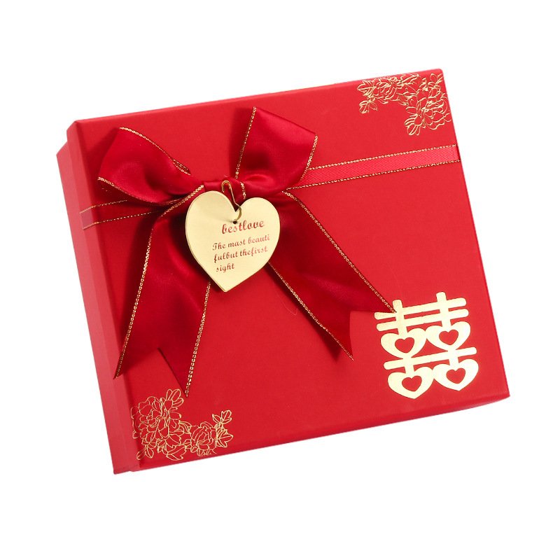 Gift box custom wedding candy box Chinese wedding engagement partner Valentine's Day custom packaging box