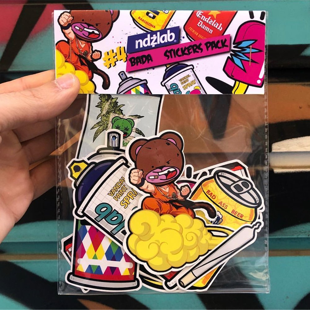 Custom Logo UV Waterproof Sticker Self-Adhesive Glossy Die Cut Die For Business Craft Industrial Use Stickers