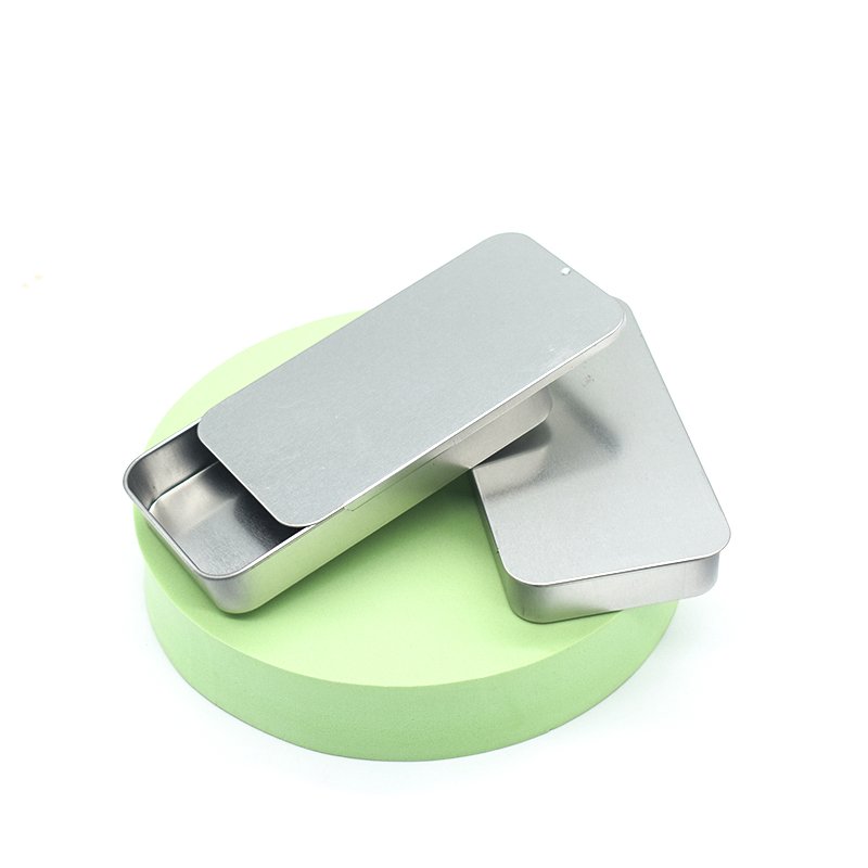 Flexible mold opening for customized silver and black sliding tin boxes sold directly by the factory.