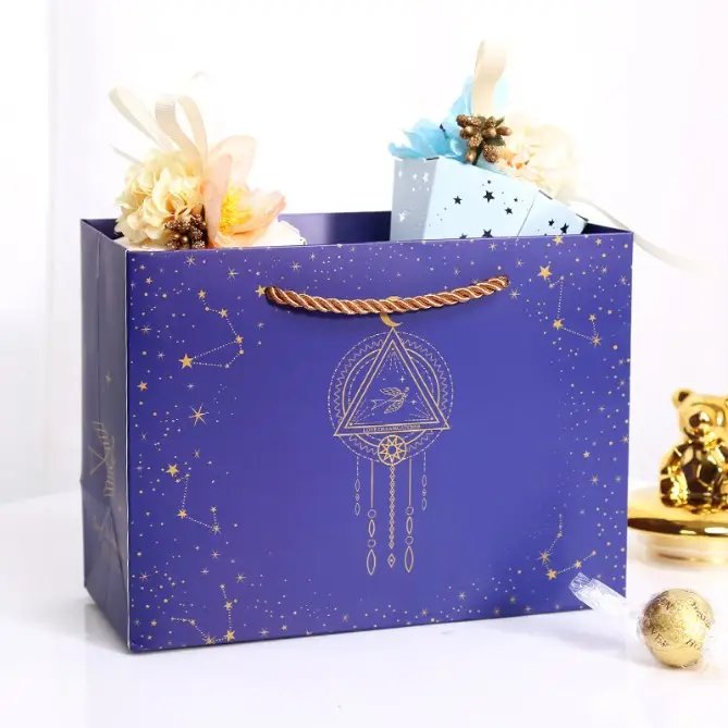 Customized Logo Design Luxury Blue Paper Gift Gag Packaging Shopping Paper Bag With Handle