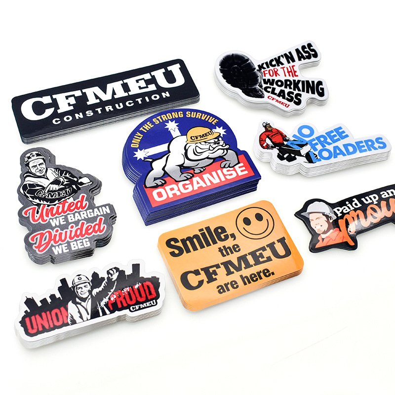 Manufacturer Custom Christmas Holiday Waterproof Vinyl Stickers Die Cut Label Cartoon Stickers Adhesive Vinyl Label Sticker