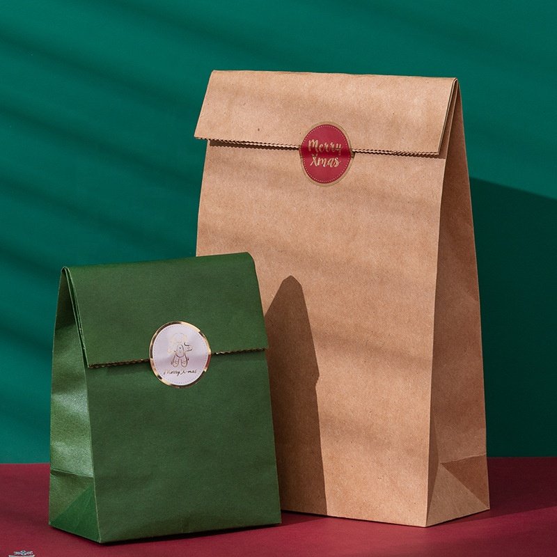 Christmas Decoration Kraft Paper Apples Candy Sweet Goodies Cookis Paper Bag Gift For Children Kids With Sticker Closure