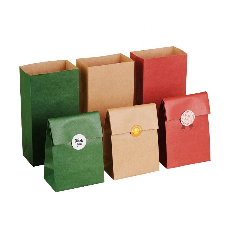 Christmas Decoration Kraft Paper Apples Candy Sweet Goodies Cookis Paper Bag Gift For Children Kids With Sticker Closure