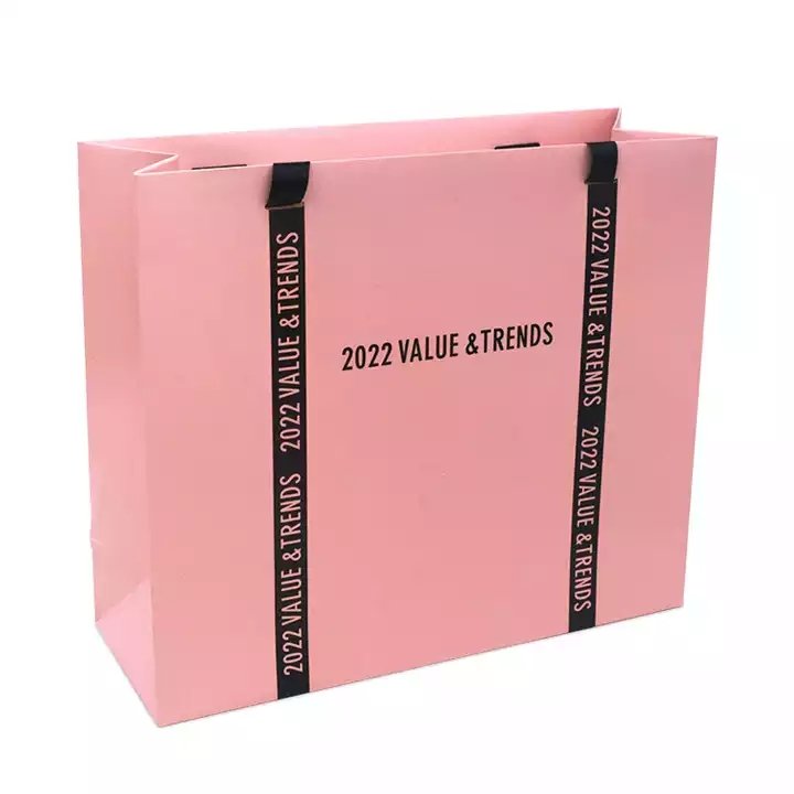Wholesale black ivory board paper gift packaging with handles shopping bag with custom logo for clothing shoes flower paper bag